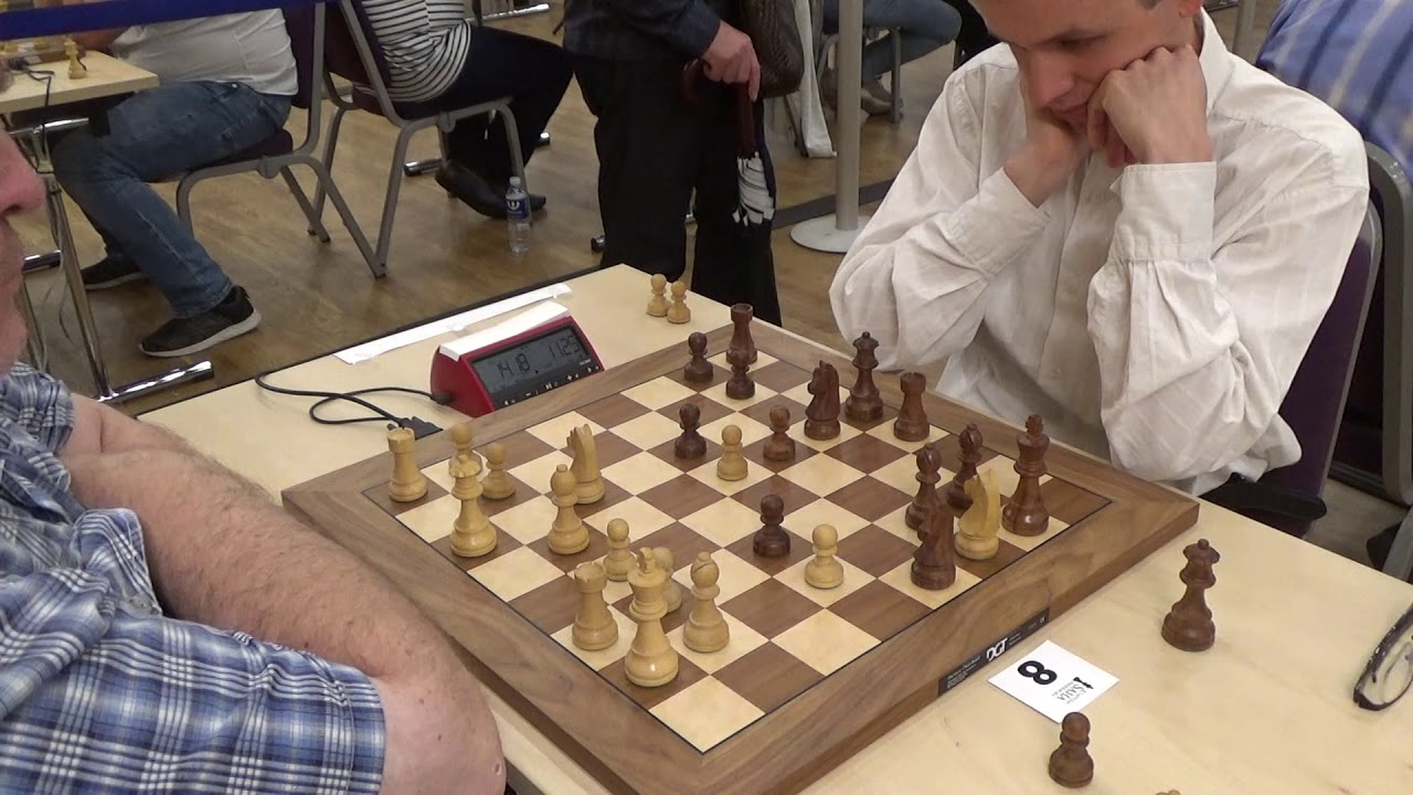 From winning to loosing: GM Gleizerov - GM Navara, Benoni defense: Rapid chess