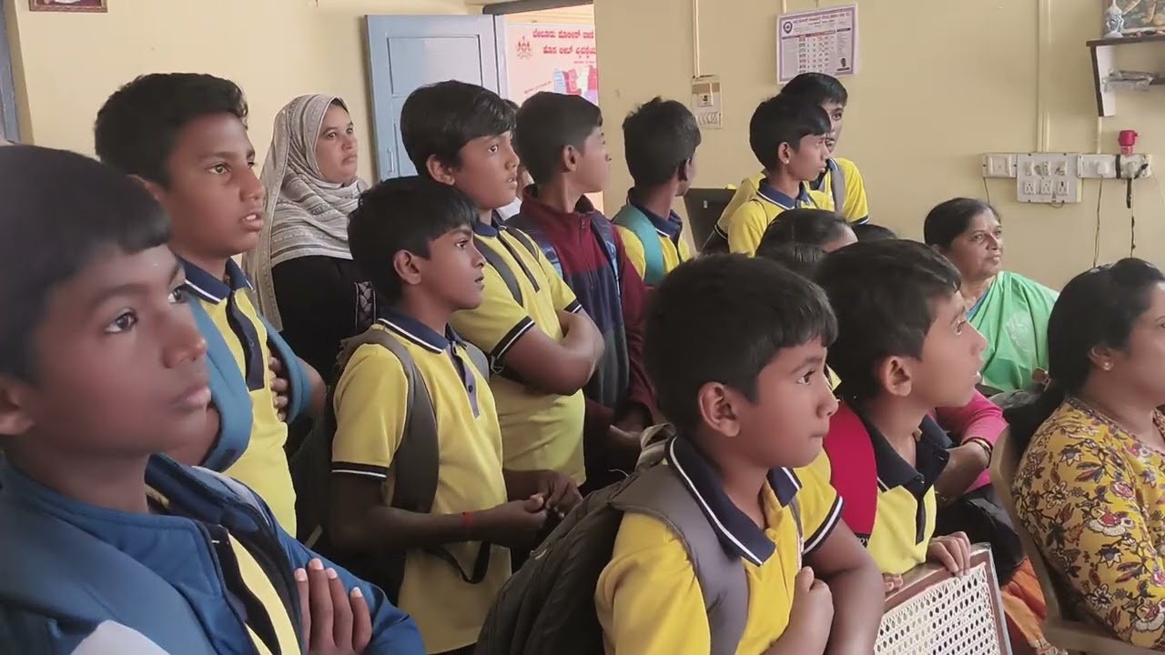 Police station visit with school children 