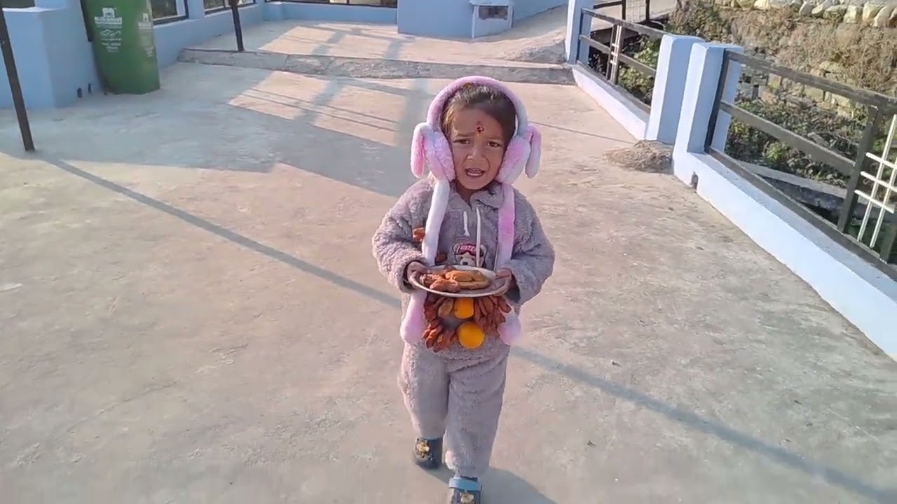 आज मकर संक्रांति की सुबह उदित ने जल्दी नहाकर कौवा बुलाया// #makarsankranti #dailyvlog #ushapantvlogs