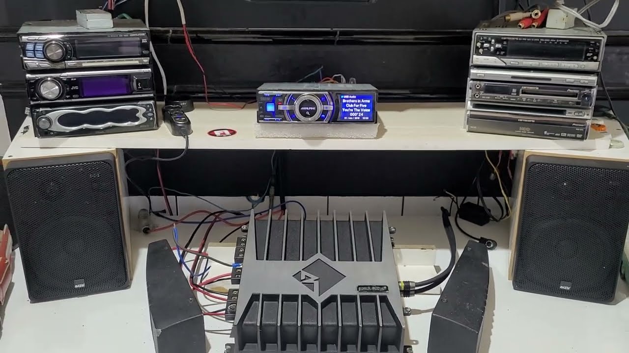 Alpine iDA-X305S + Rockford Fosgate Punch 400a4