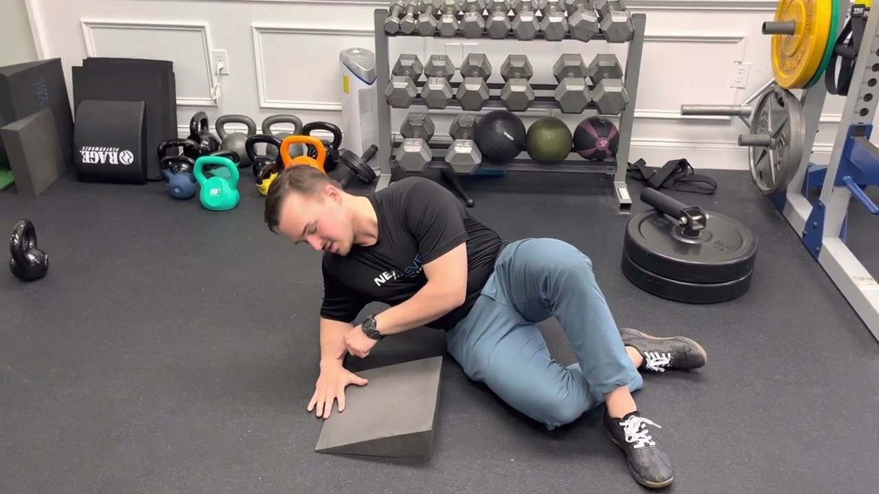 Low Oblique Sit