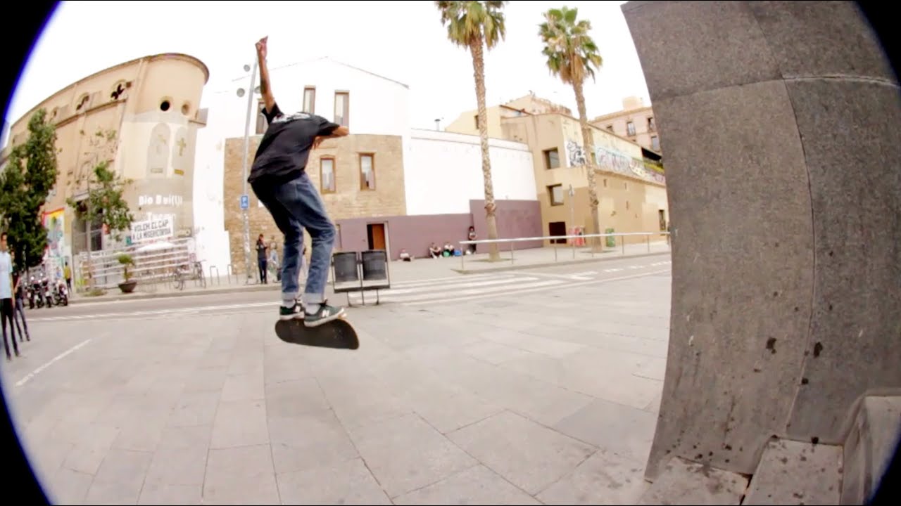 Macba Life - Adriel Parmisano´s k-grind nollie frontside 180 flip (raw)