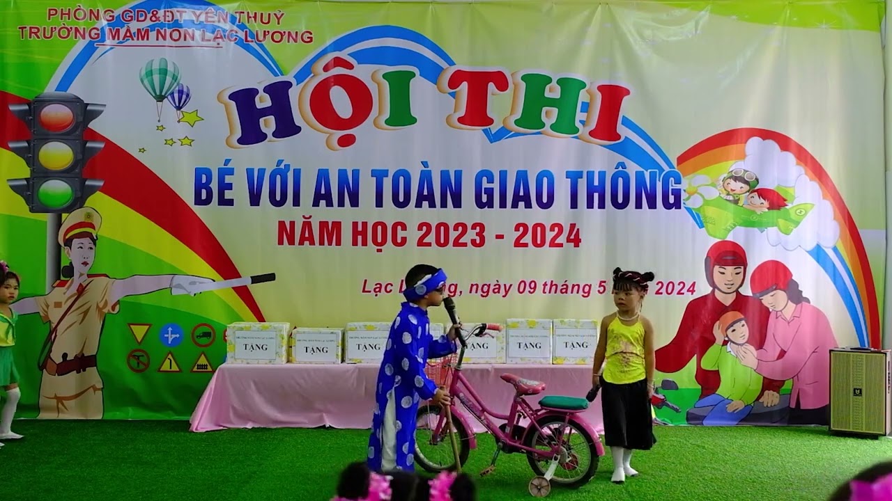 Tiểu Phẩm Thầy Lý Đi Thi Đạt Giải Nhất Hội Thi Bé Với An Toàn Giao Thông - Thanh Trúc TV
