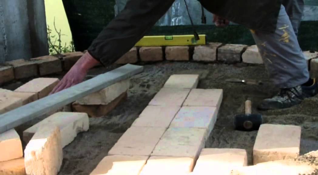 Costruzione forno a legna con malta di fango (seconda parte)