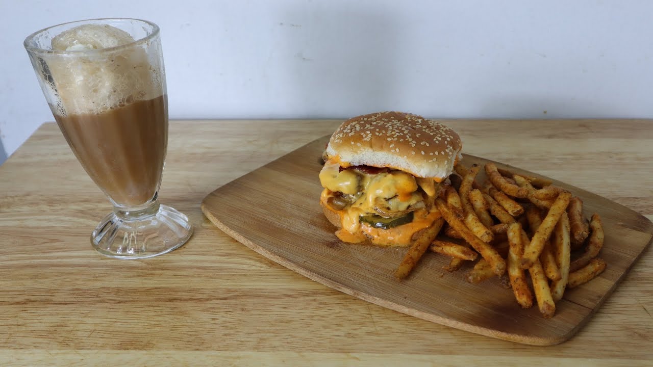 Double Cheeseburger With Grandma Sauce