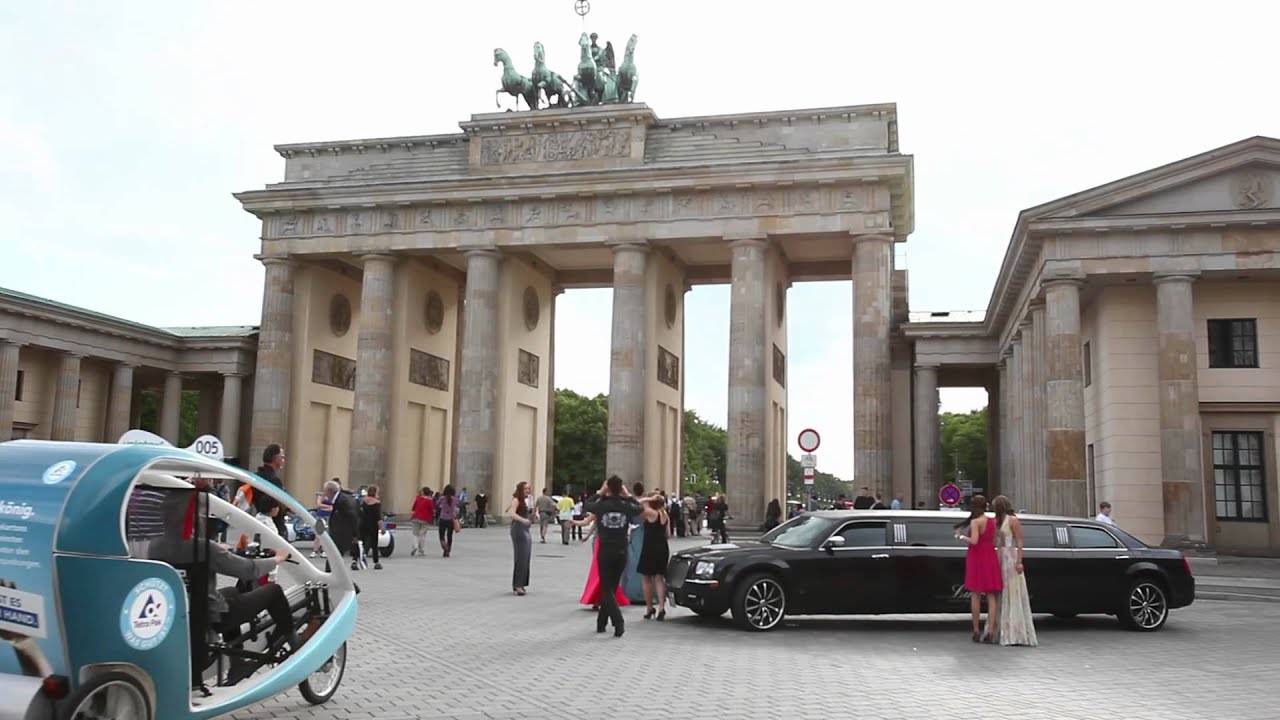 Hey You! What song are you listening to? BERLIN