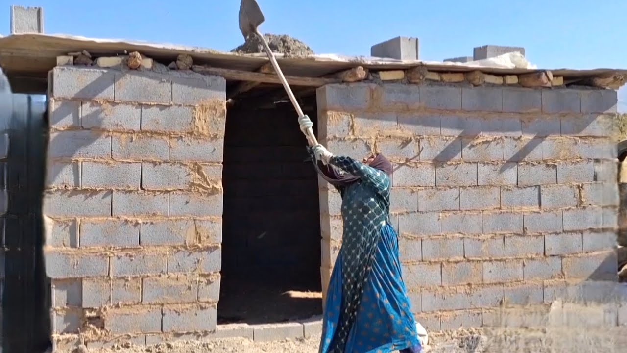 After Migration, a Nomadic Woman Builds Her Home in 15 Days | Iran