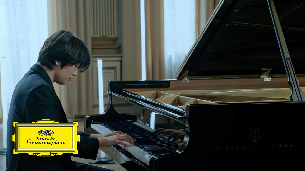 Seong-Jin Cho – Handel: Minuet in G Minor (Arr. Wilhelm Kempff) (WPD performance)