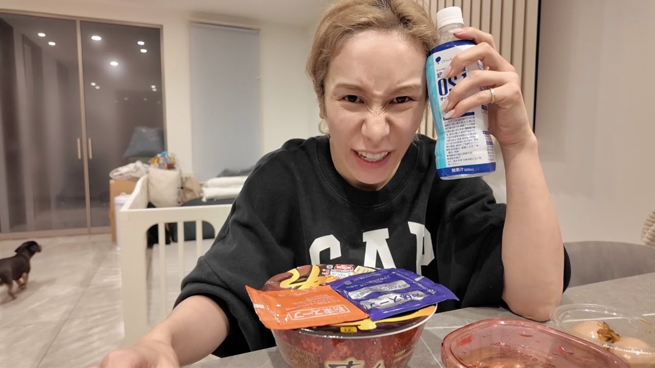 鬼二日酔いで双子育児ヤバすぎる助けて...