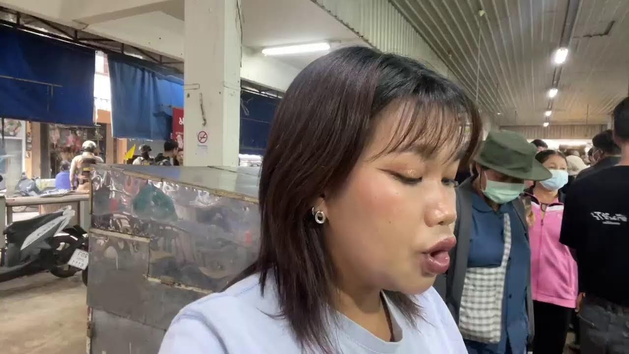 [LIVE]: ‘ยศชนัน’ เดินตลาดเช้า จ.หนองคาย ก่อนลุยหาเสียงต่อ