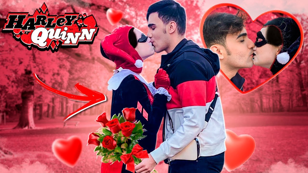 BEIJEI A IRMÃ MALVADA DA ARLEQUINA HARLEY QUINN NA BOCA !!!