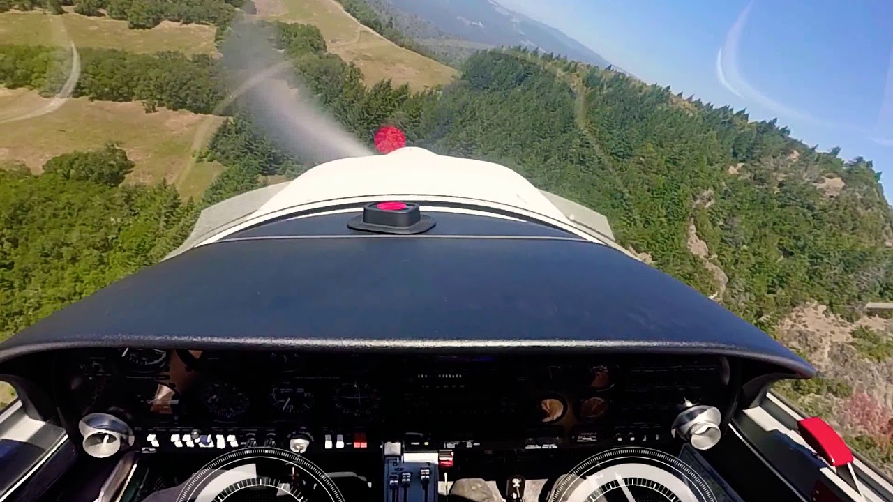 Landing Kneeland Airport (O19) Diamond DA20 C1