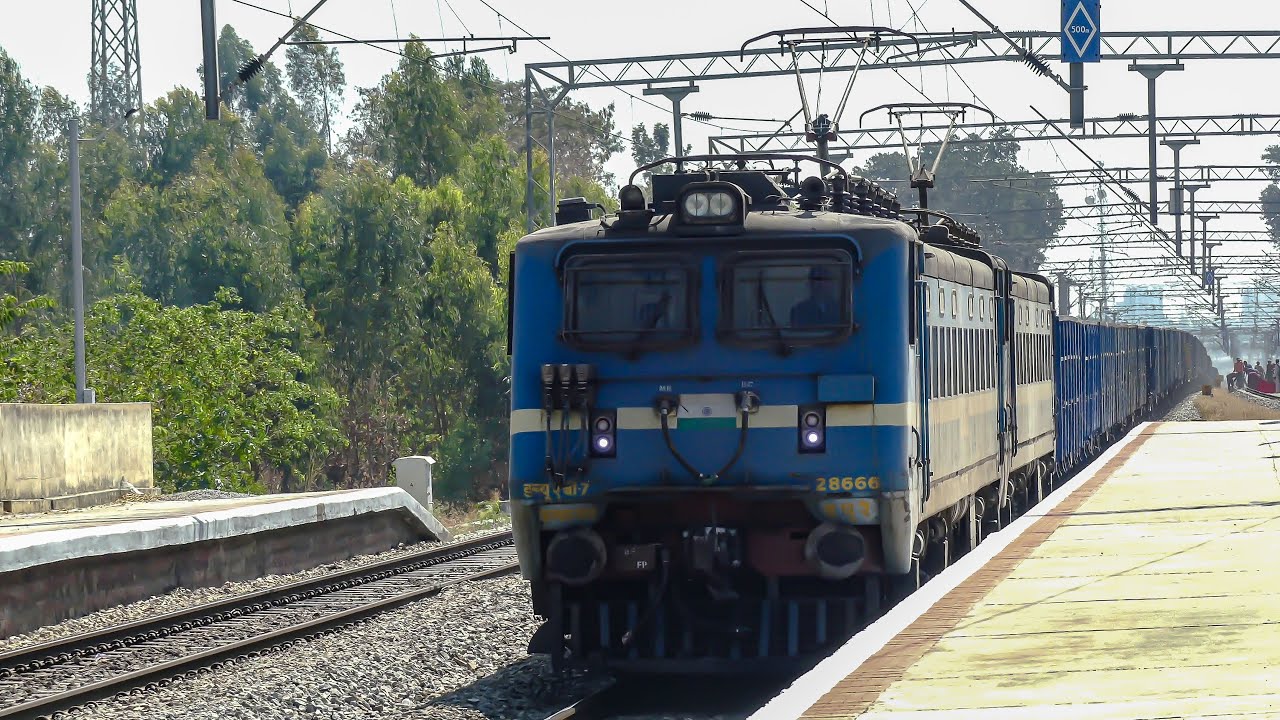 ISPATNAGAR WAG 7 Twins | Empty Freight train | Indian Railways