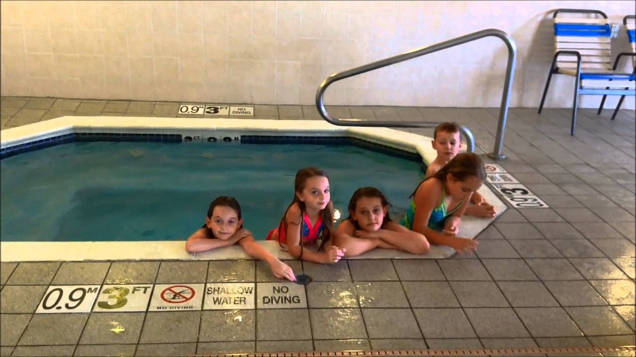 Home Alone 2 Reenactment #2 Plaza Hotel: Swimming Pool Scene
