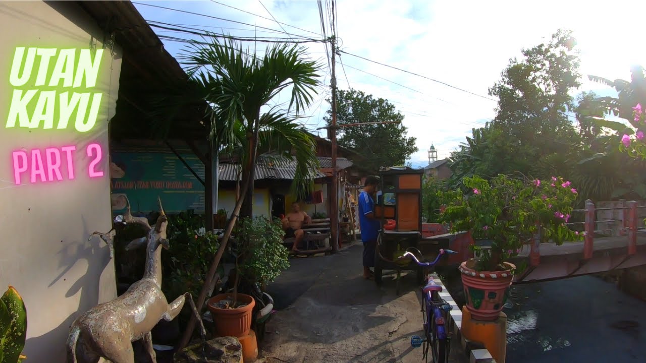 Kampung Sehat, Slum Streets and Market Tour
