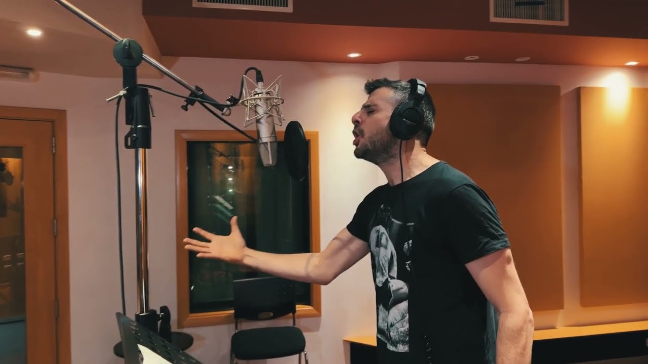 Orquesta Típica Sans Souci :: Cristal, voz: Emiliano Castignola ::