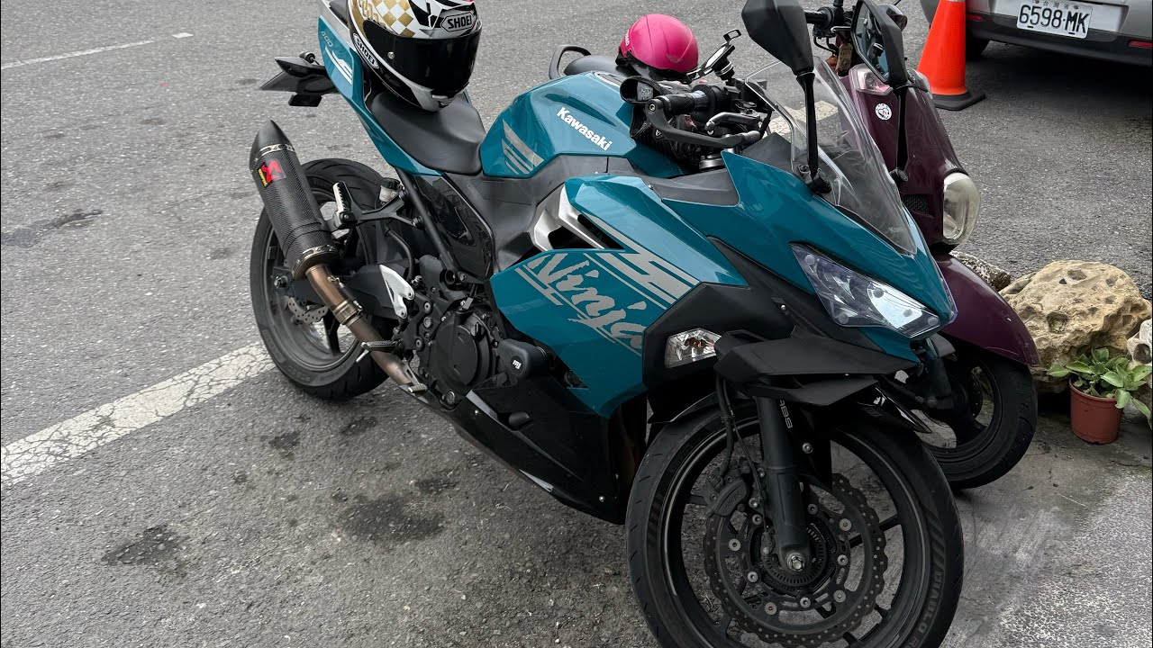 Kawasaki Ninja 400 高雄市區（光華路/建國路/中山路）