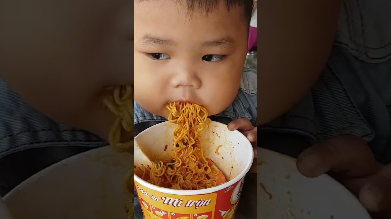 Cute eat noodles - Hướng dẫn ăn m&igrave;