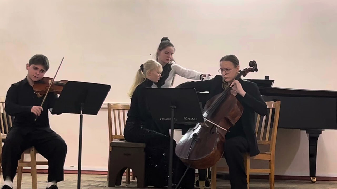 Brahms 1 Trio 1 mvmnt