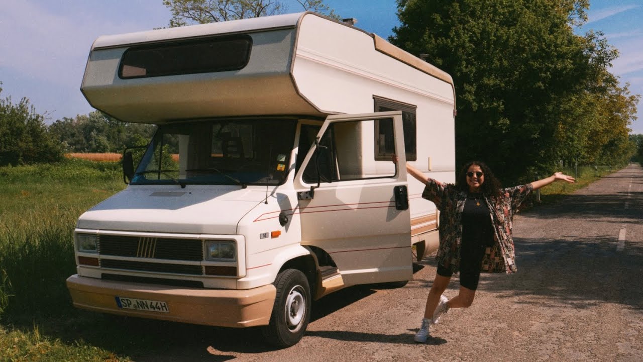 32 Jahre altes Wohnmobil gekauft + Küche & Bad zerlegen 🚌 🛠