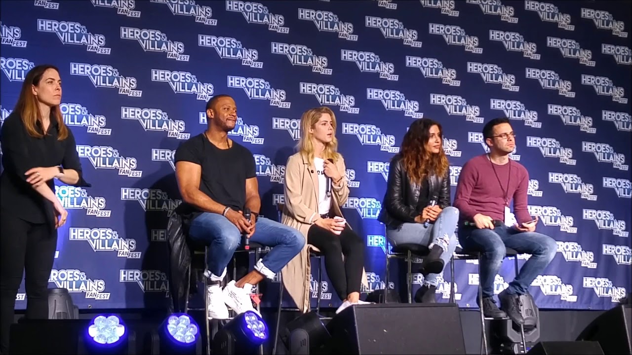 Arrow Heroes Panel (Rickards, Ramsey, Harkavy) at the Heroes & Villains Fan Fest London 2018 hvff