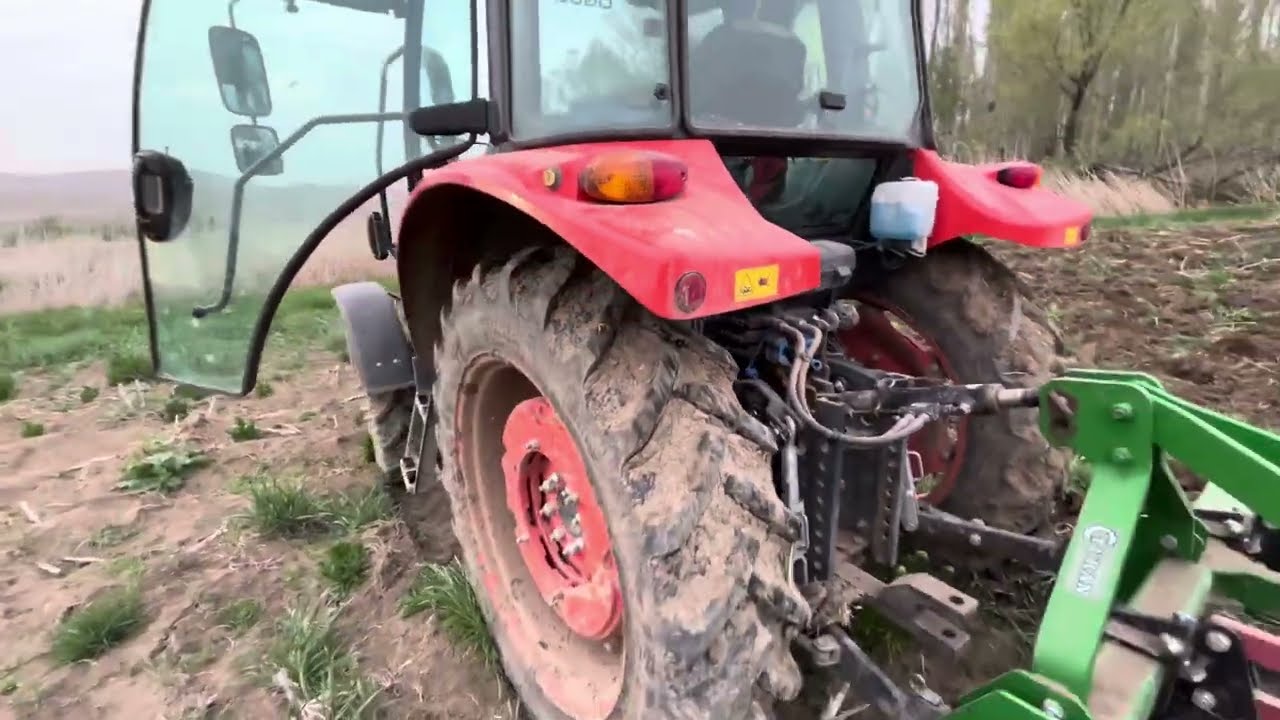 Yeni mısır yerlerine patlatma çakiyoruz kubota M4073