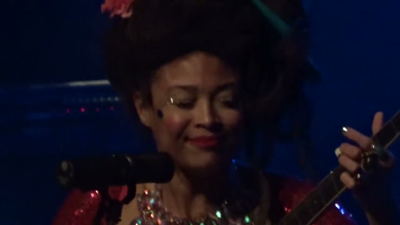 Valerie June - Rollin' and Tumblin', Zonnehuis Amsterdam 03-12-2025