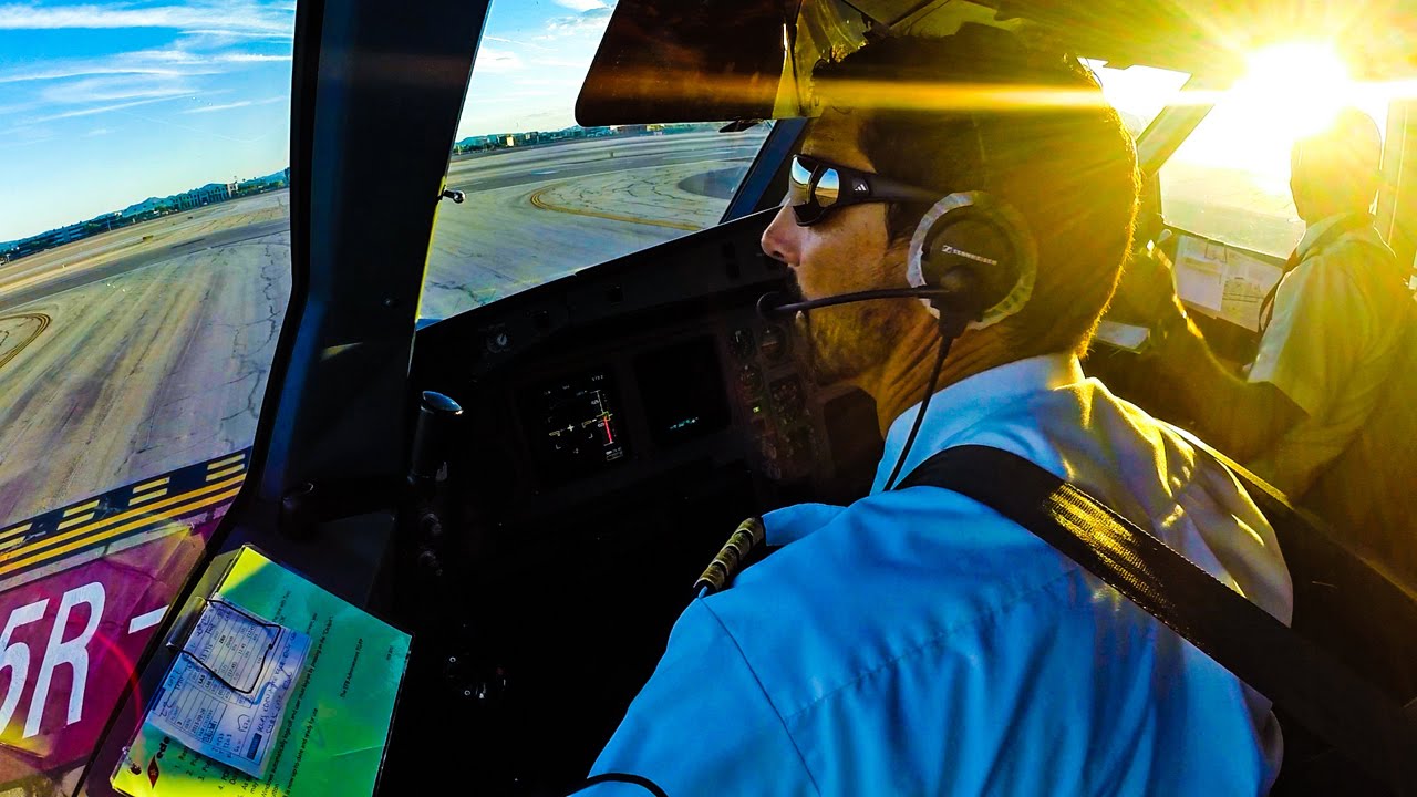 Sunset LAS VEGAS Takeoff in Airbus Cockpit