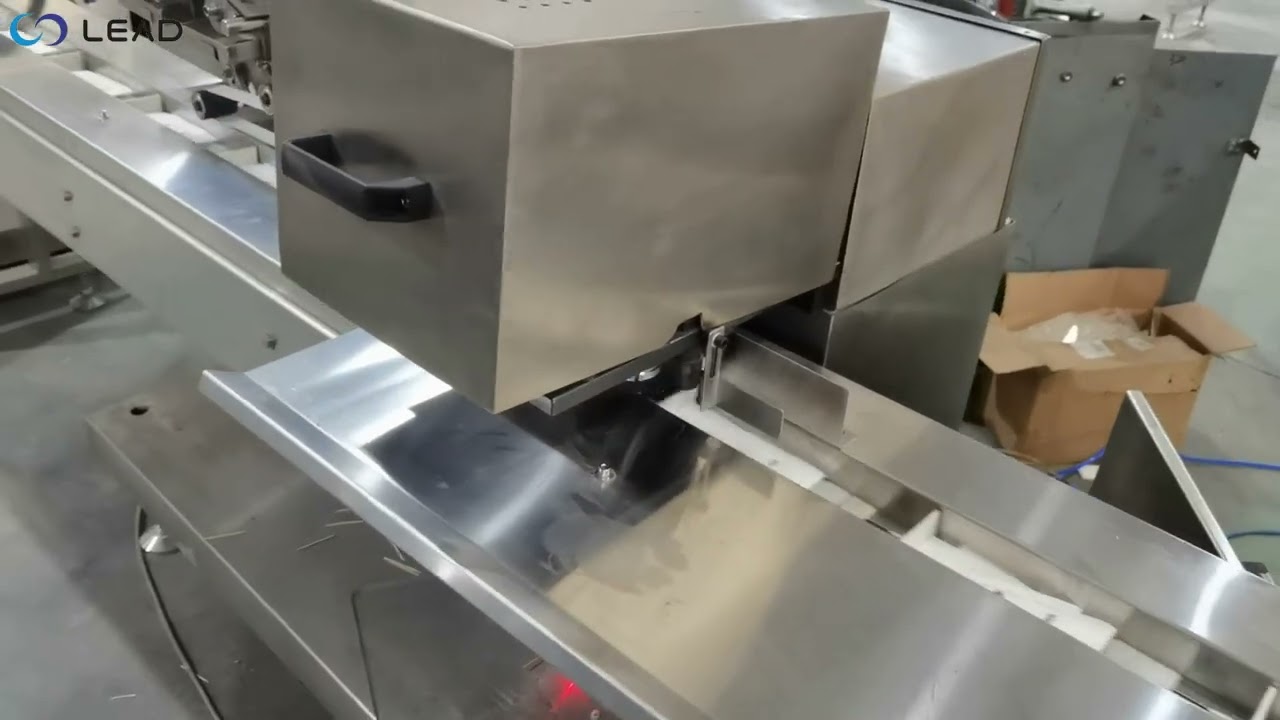 Automatic disposable cutlery set packing machine|Lead Machine