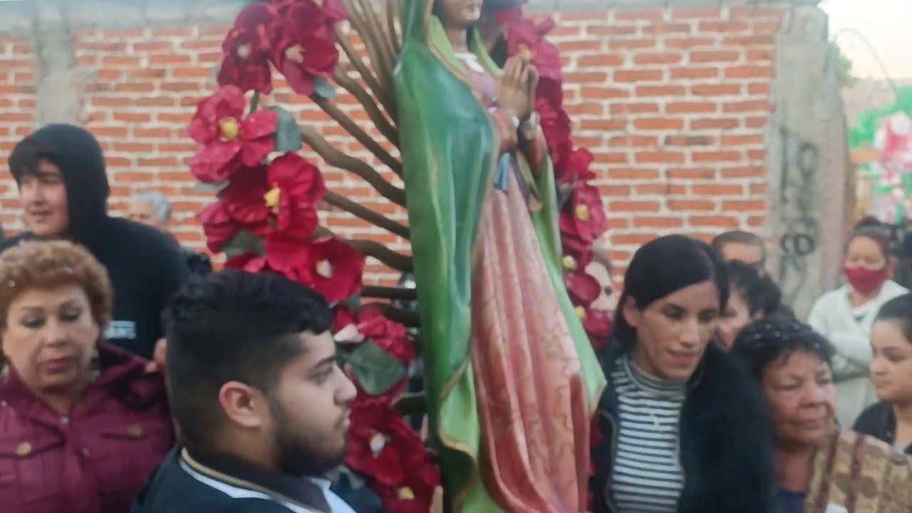 Cómo se realiza la fiesta  de la Virgen de Guadalupe en Las Zarquillas Michoacán @cotidiano399