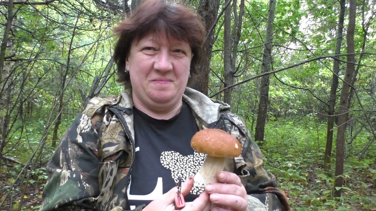 Ушёл в лес с женой! Жена как талисман ВСЕГДА С НЕЙ С ГРИБАМИ!