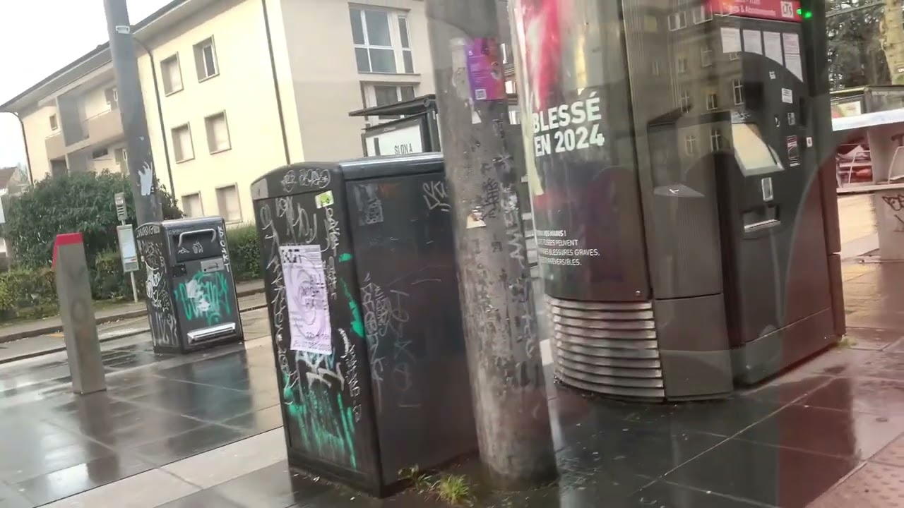 Tram Strasbourg : Line F - Eurotram | Place d'Islande → Place Broglie