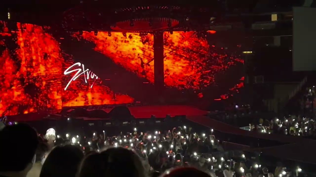 PRE SHOW CHANT | STRAY KIDS (스트레이 키즈) MANIAC WORLD TOUR | NEWARK | 06/28/22  | 4K