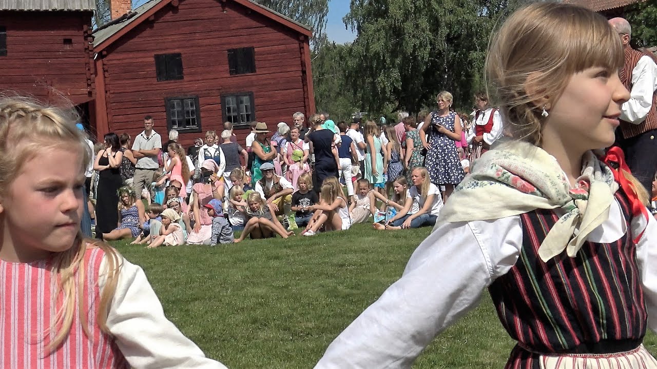 Midsommarfirande i Hälsingland 2016