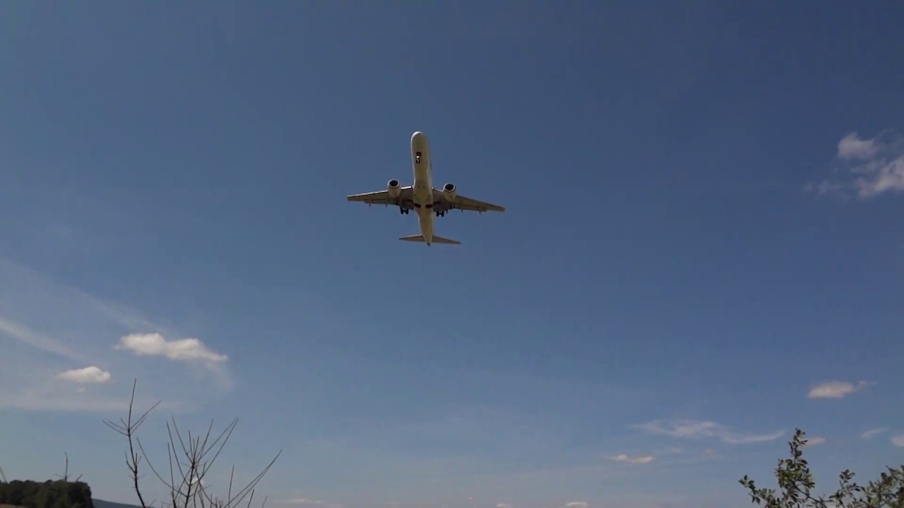 Flight AF1614 - Landing approach - Paris (CDG) to Zurich (ZRH)