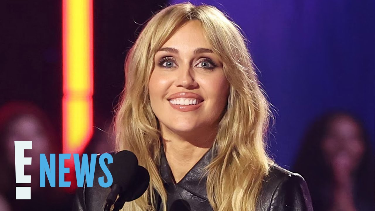 Премия iHeartRadio Music Awards: Майли Сайрус делится уроками о &laquo;фальшивой&raquo; личности | E! News