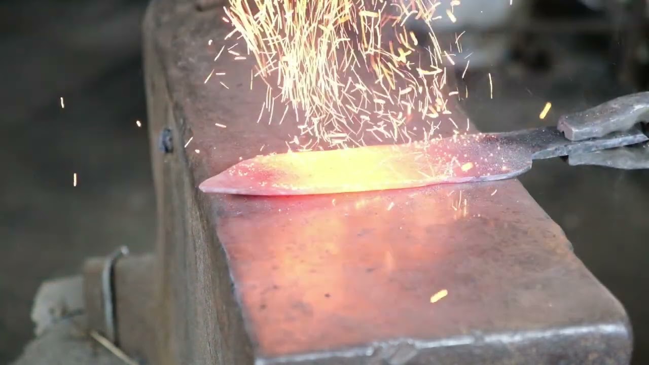 Forge d'un couteau de cuisine