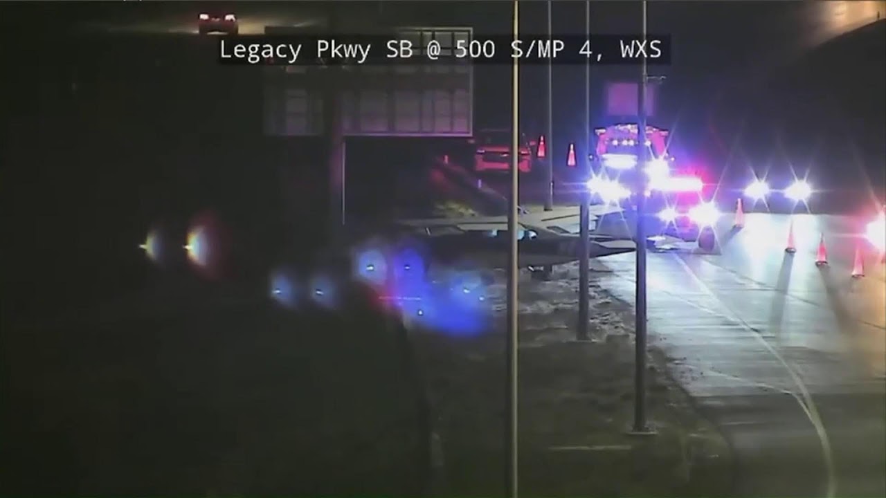 STREAMING: Plane lands on southbound lanes of Legacy Parkway in Davis County