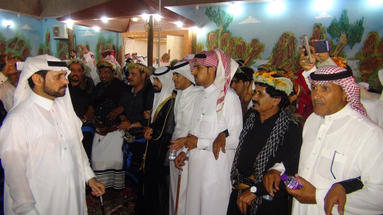 ترحيبة الشاعر الكبير سلمان قاسم الحكمي بضيوفه في عرس ولده سلطان   الجمعة 24 2 1440