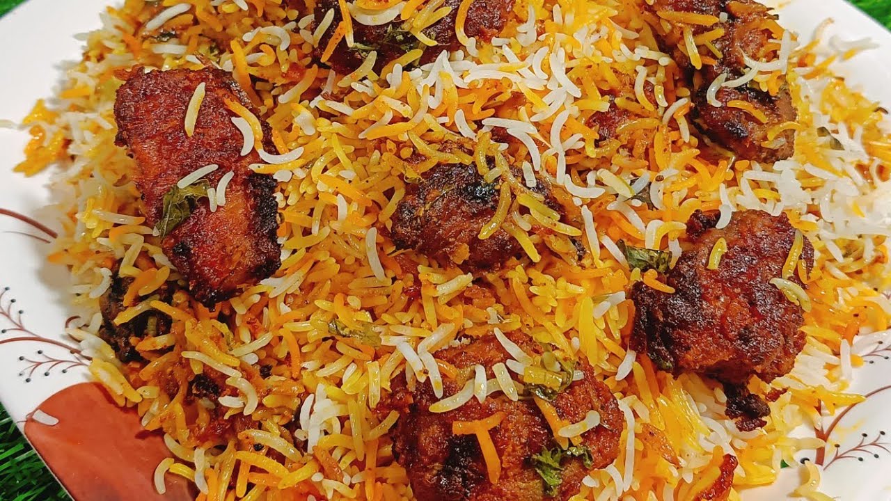 Mutton Tikka Biryani Recipe | Chatpata Masaledaar Tikka Dam Biryani | With Badar kitchen Style | 👌😋