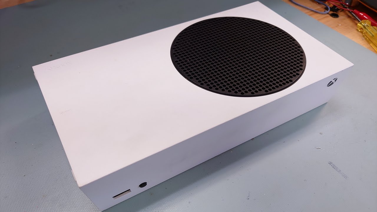 Xbox Series S only turns on for about 1 second