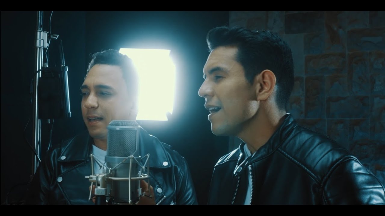 DONDE EST&Eacute;S. ALEX GO Y MANUEL MARVAL