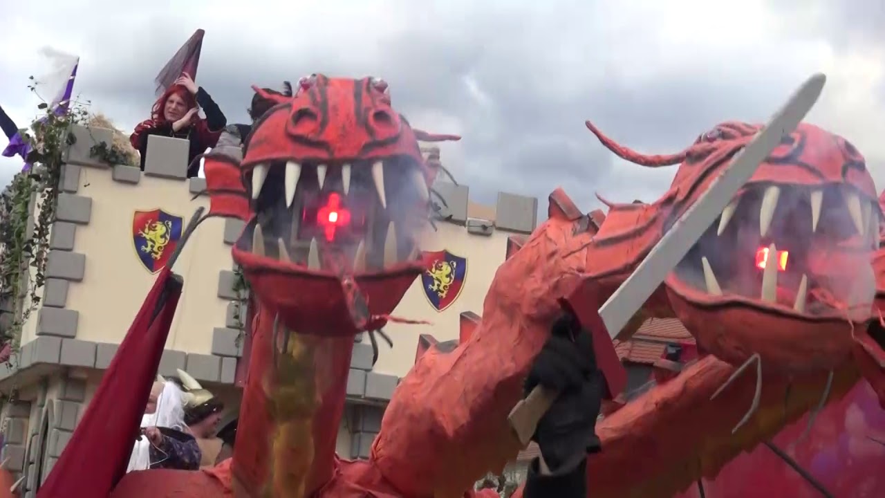 Rosenmontagsumzug in Wittichenau - LAUSITZWELLE