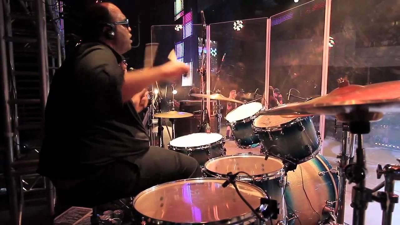Naldo - É Só Me Chamar Que Eu Vou / Tá Surdo (DVD Na Veia Tour)