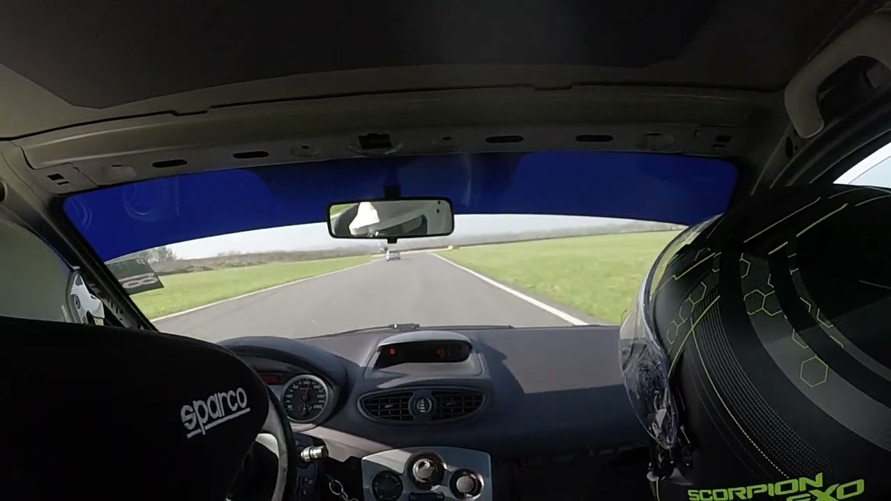 Clio 3 RS - Circuit de Clastres