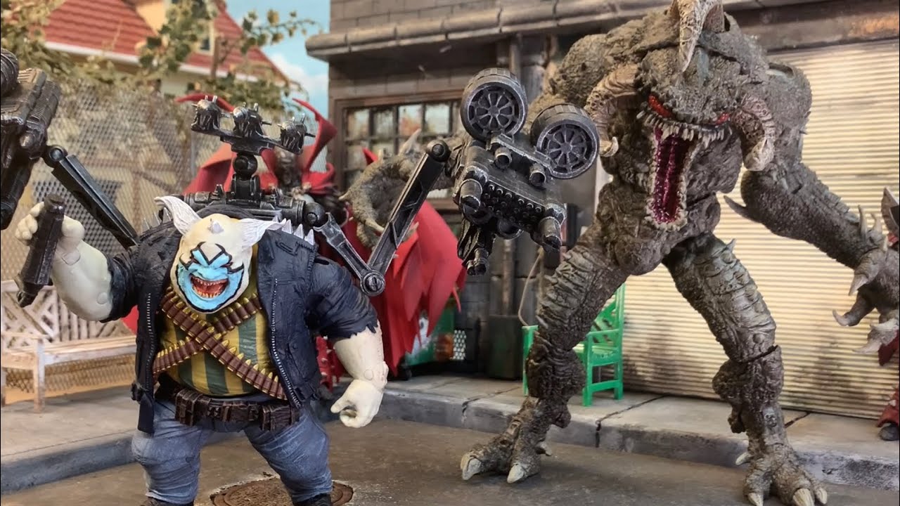 McFarlane Toys Spawn CLOWN and VIOLATOR figure reviews! New Spawn Toys!!