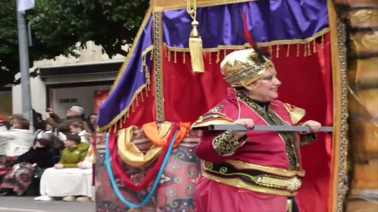 Desfile de Carnaval de Badajoz.Comparsa Achikitu 15-2-2026. MP4.