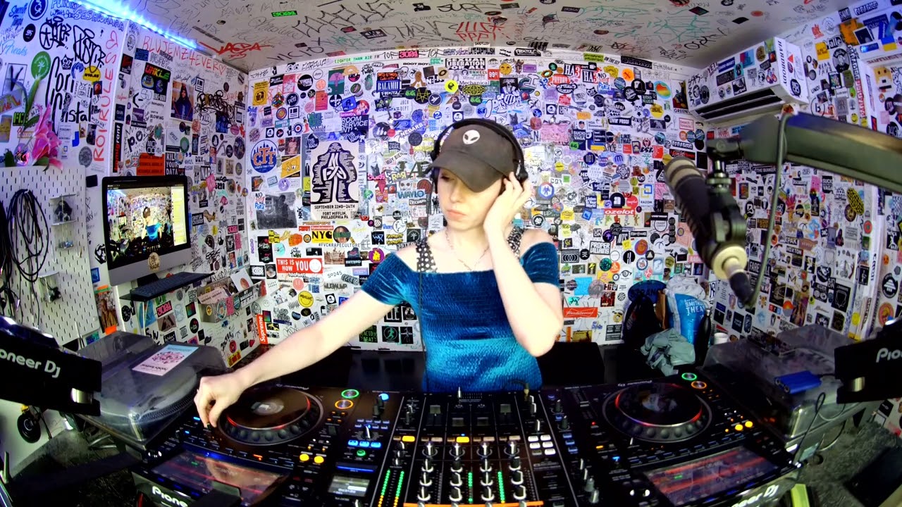 Sybil @TheLotRadio 09-25-2023