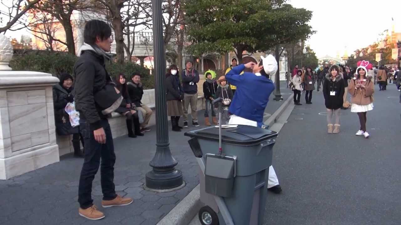 【TDS】 ファンカストーディアル アメフロ編 チンドン屋 2012.12.27