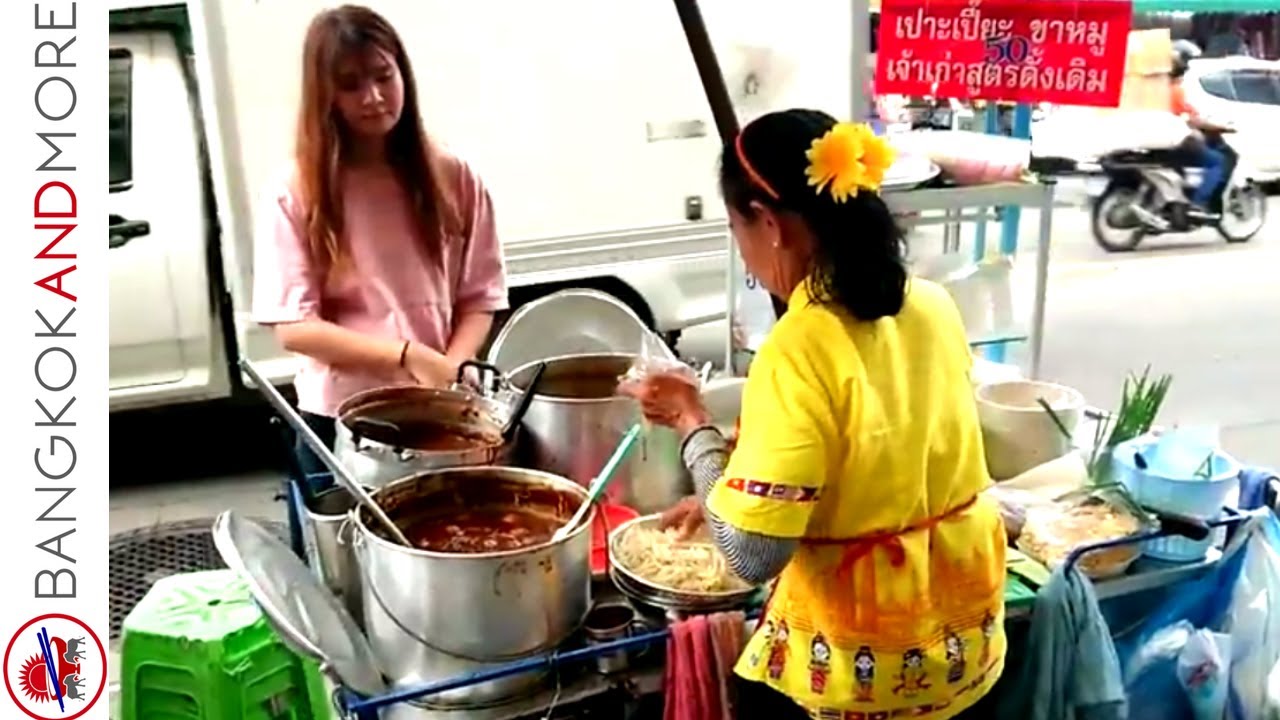 Bangkok Chinatown Day​time -  Street Food And Market